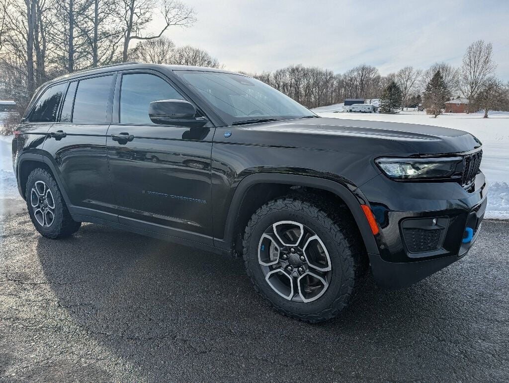 2022 Jeep Grand Cherokee 4xe TRAILHAWK MSRP $73,125  - 22976982 - 1