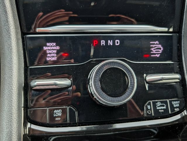 2022 Jeep Grand Cherokee 4xe TRAILHAWK MSRP $73,125  - 22976982 - 28