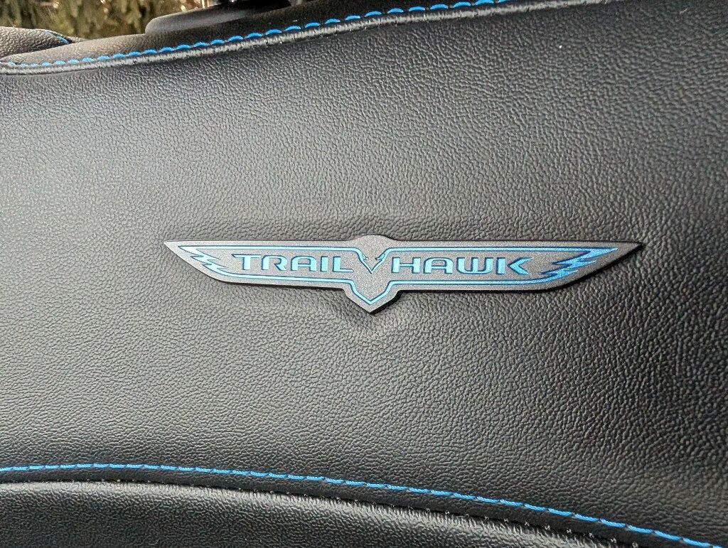 2022 Jeep Grand Cherokee 4xe TRAILHAWK MSRP $73,125  - 22976982 - 33