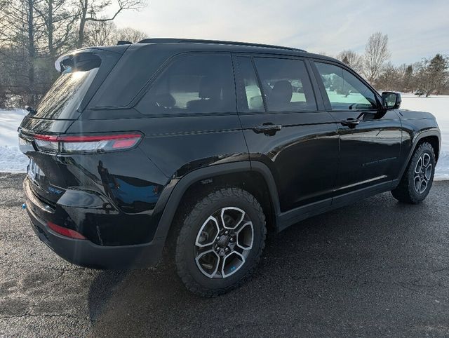 2022 Jeep Grand Cherokee 4xe TRAILHAWK MSRP $73,125  - 22976982 - 3