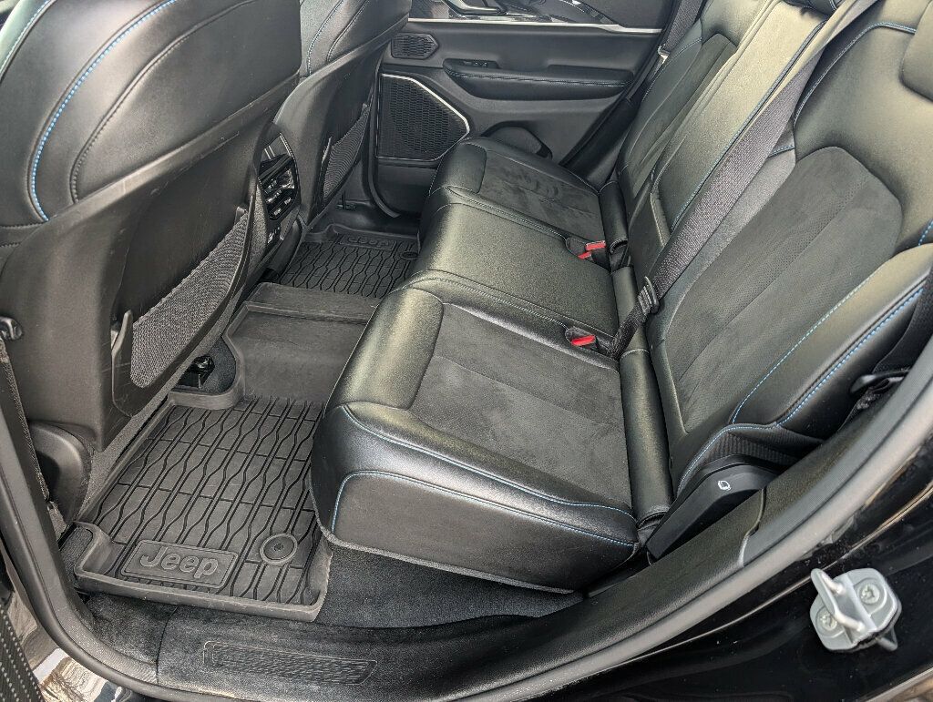 2022 Jeep Grand Cherokee 4xe TRAILHAWK MSRP $73,125  - 22976982 - 47