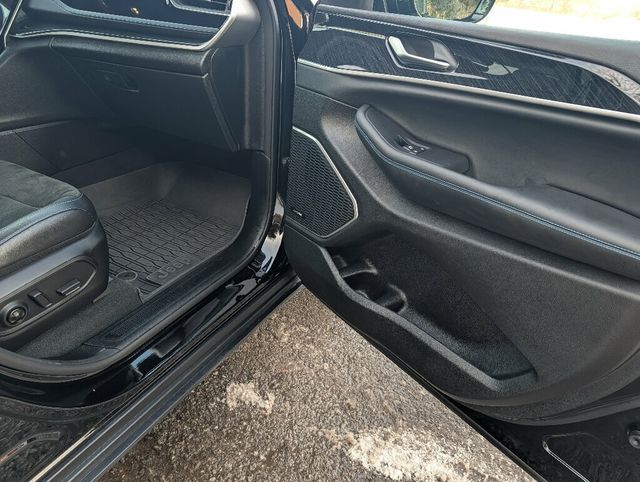 2022 Jeep Grand Cherokee 4xe TRAILHAWK MSRP $73,125  - 22976982 - 52