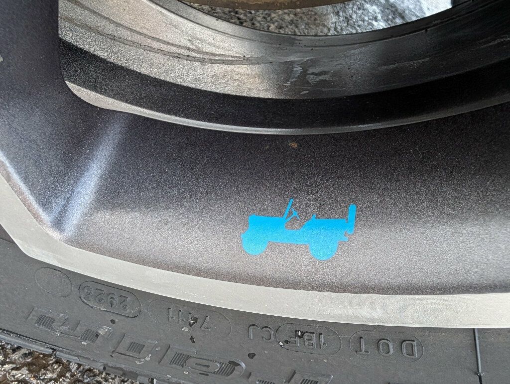 2022 Jeep Grand Cherokee 4xe TRAILHAWK MSRP $73,125  - 22976982 - 56