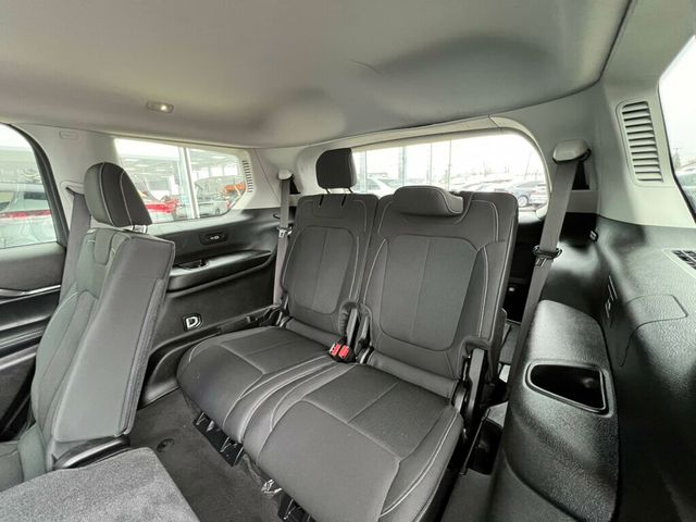 2022 Jeep Grand Cherokee L Laredo 4x4 - 22832744 - 18