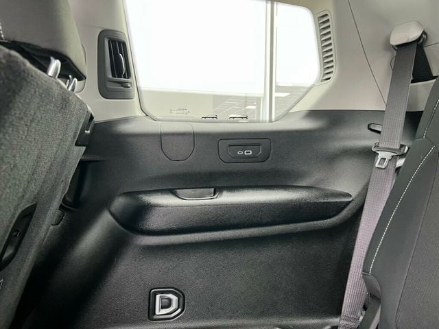 2022 Jeep Grand Cherokee L Laredo 4x4 - 22832744 - 19