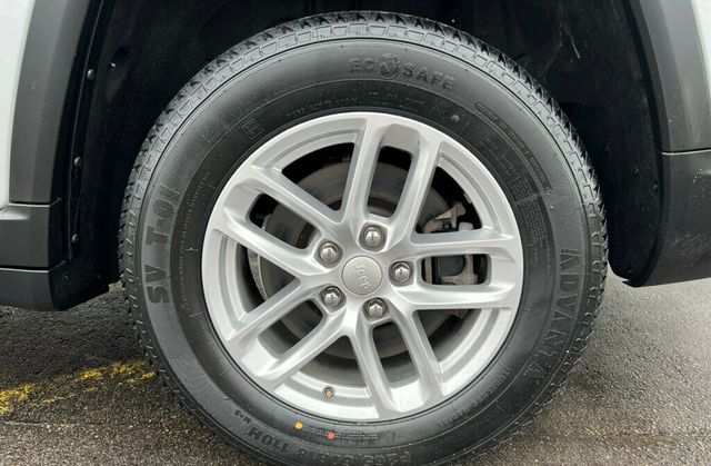 2022 Jeep Grand Cherokee L Laredo 4x4 - 22832744 - 33