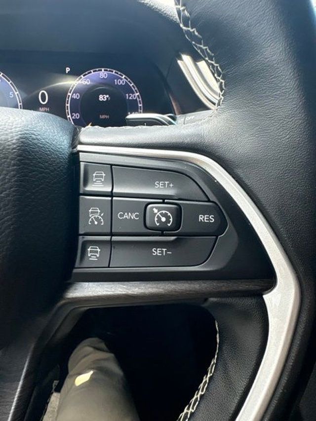 2022 Jeep Grand Cherokee L Limited 4x4 - 23042866 - 9