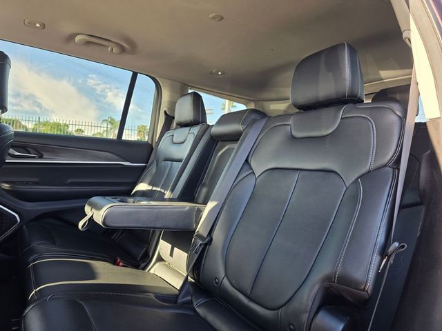 2022 Jeep Grand Cherokee L Limited 4x4 - 22998742 - 17