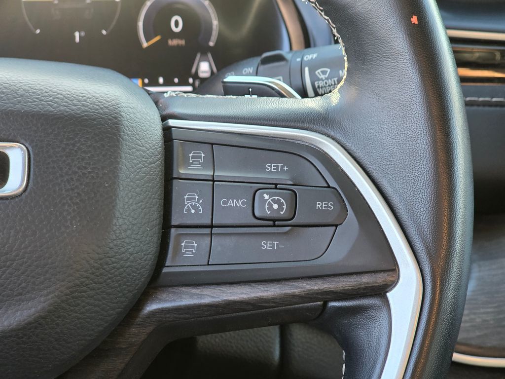 2022 Jeep Grand Cherokee L Limited 4x4 - 22998742 - 30