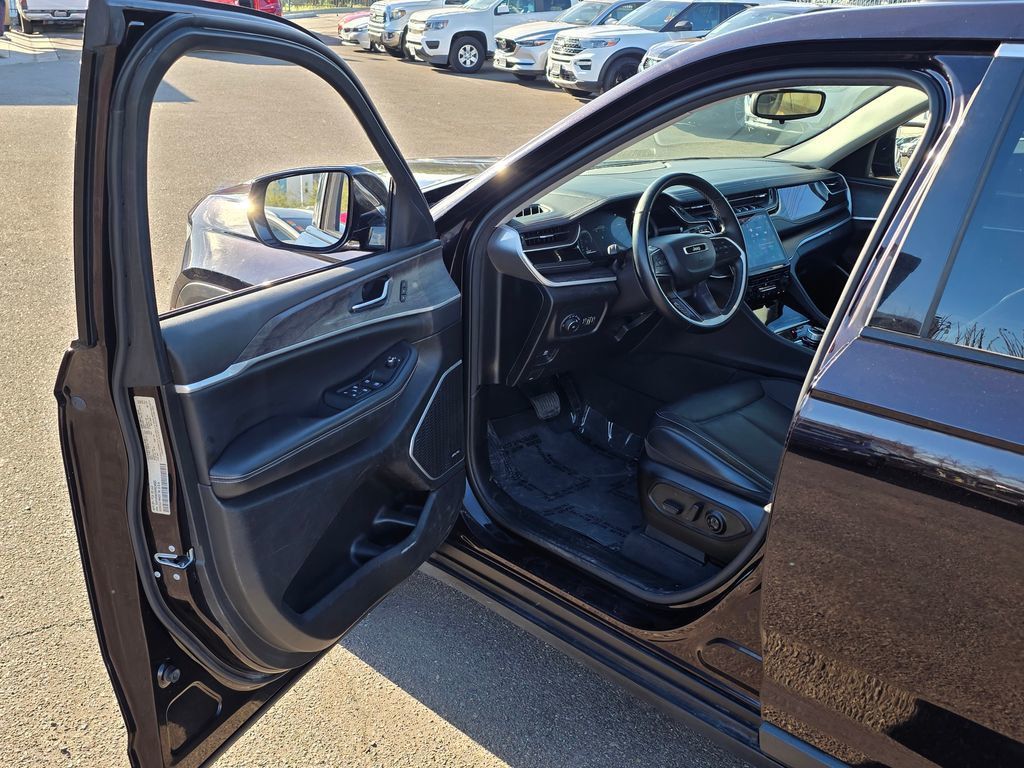 2022 Jeep Grand Cherokee L Limited 4x4 - 22998742 - 43