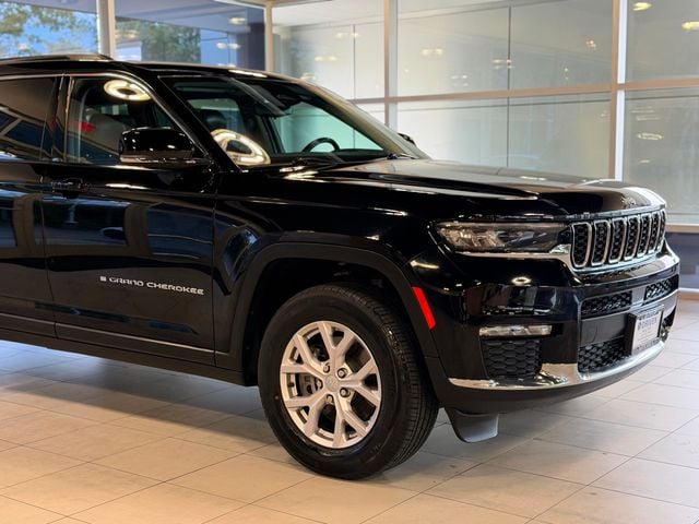 2022 Jeep Grand Cherokee L Limited 4x4's photo