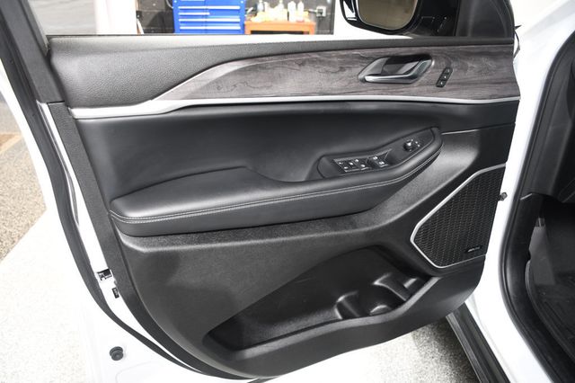 2022 Jeep Grand Cherokee L Limited 4x4 - 23048477 - 24
