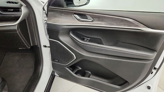 2022 Jeep Grand Cherokee L Limited 4x4 - 22950721 - 26