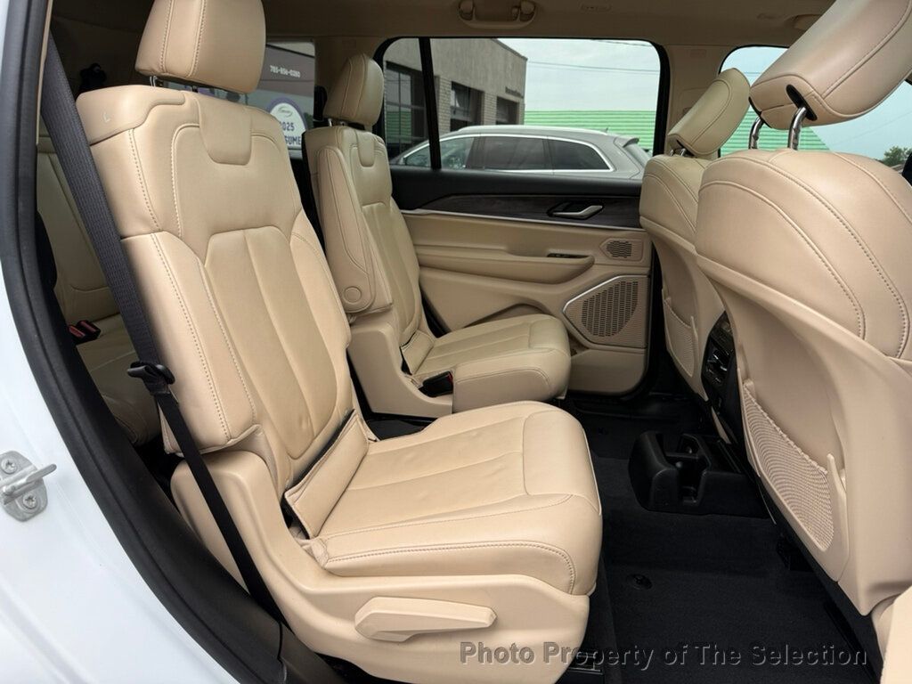 2022 Jeep Grand Cherokee Limited photo 44