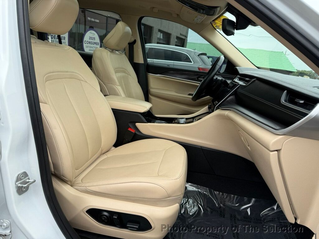 2022 Jeep Grand Cherokee Limited photo 46