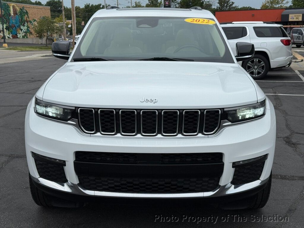 2022 Jeep Grand Cherokee Limited photo 4