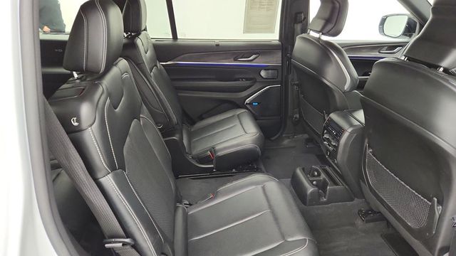 2022 Jeep Grand Cherokee L Overland 4x4 - 22948087 - 11