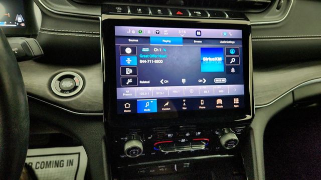 2022 Jeep Grand Cherokee L Overland 4x4 with Luxury Tech IV & Uconnect 5 10.1'' Navigation - 22948087 - 16