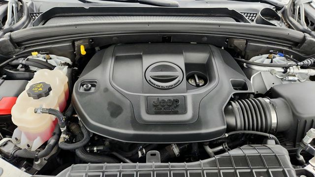 2022 Jeep Grand Cherokee L Overland 4x4 with Luxury Tech IV & Uconnect 5 10.1'' Navigation - 22948087 - 27