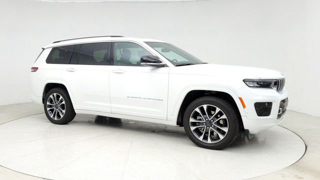 2022 Jeep Grand Cherokee L Overland 4x4 with Luxury Tech IV & Uconnect 5 10.1'' Navigation - 22948087 - 2