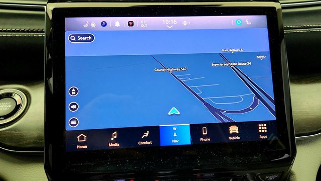 2022 Jeep Grand Cherokee L Overland 4x4 with Luxury Tech IV & Uconnect 5 10.1'' Navigation - 22961892 - 17