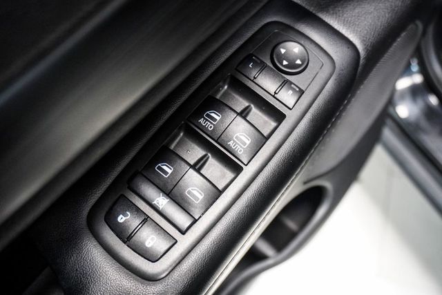 2022 Jeep Grand Cherokee WK Laredo E 4x2 - 23048102 - 18