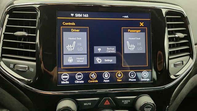 2022 Jeep Grand Cherokee WK Laredo X 4x4 with Altitude Appearance Package & Power Sunroof - 22955033 - 20