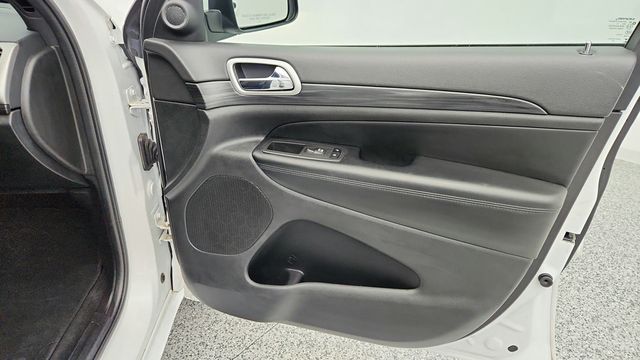 2022 Jeep Grand Cherokee WK Laredo X 4x4 with Altitude Appearance Package & Power Sunroof - 22955033 - 27