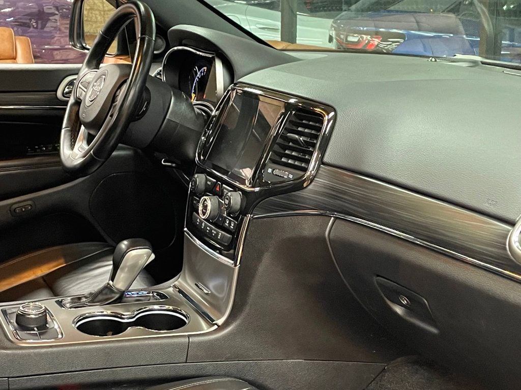 2022 Jeep Grand Cherokee WK Limited 4x4 - 22968183 - 26