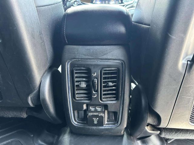 2022 Jeep Grand Cherokee WK Limited 4x4 - 23050932 - 17