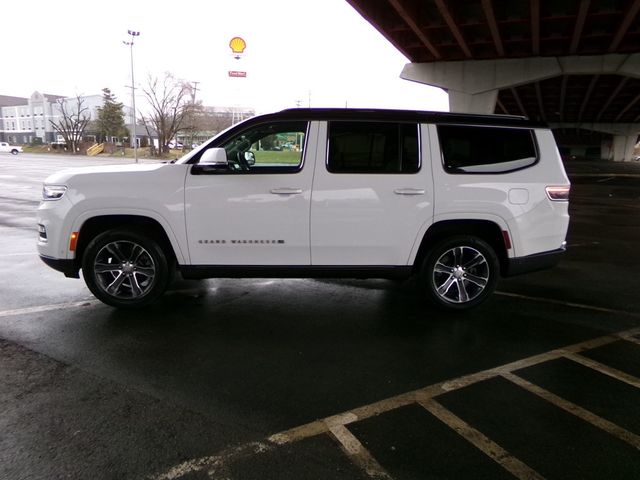 2022 Jeep Grand Wagoneer ENTERTAIN GROUP - 22984655 - 0