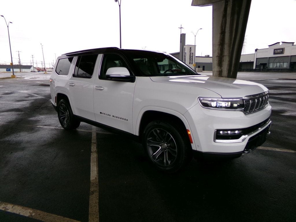 2022 Jeep Grand Wagoneer ENTERTAIN GROUP - 22984655 - 2