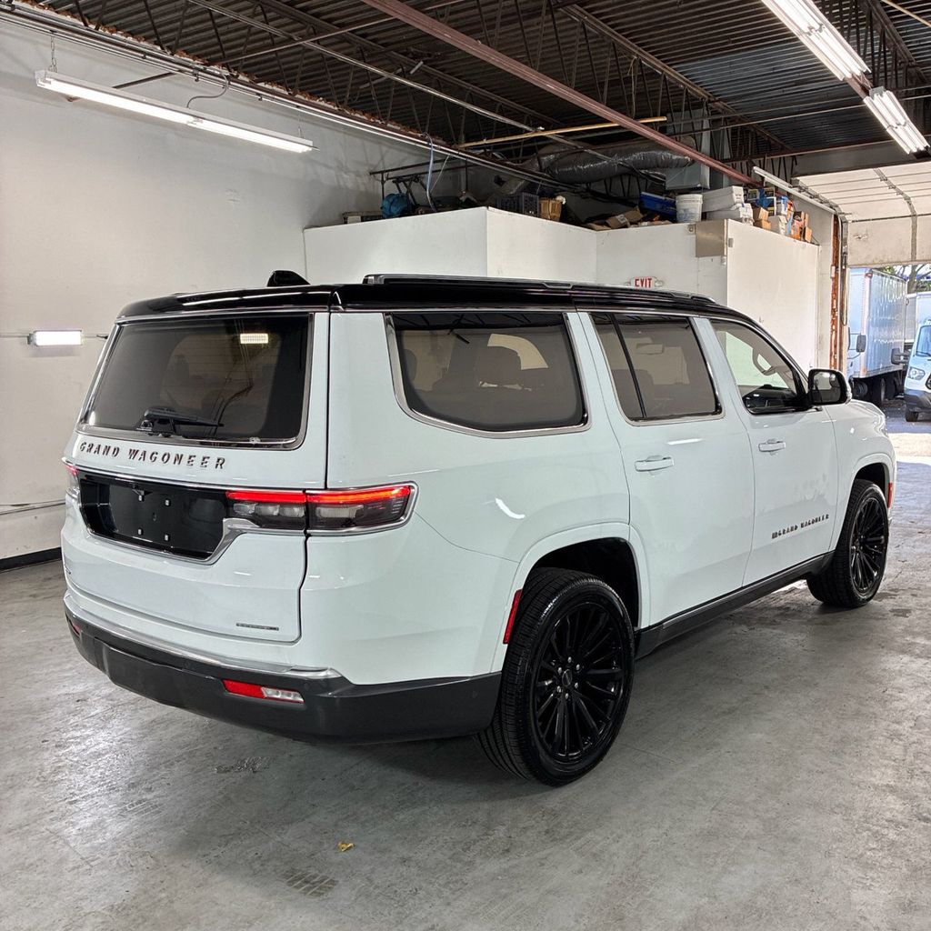 2022 Jeep Grand Wagoneer MSRP$110590/Night Vision Pkg/Heated&Cooled Front-Rear Seats - 23081784 - 3