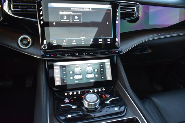 2022 Jeep Grand Wagoneer Series I 4x4 - 22962629 - 51