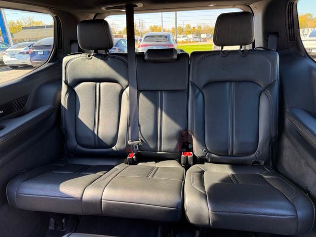 2022 Jeep Grand Wagoneer Series I 4x4 - 23097925 - 22