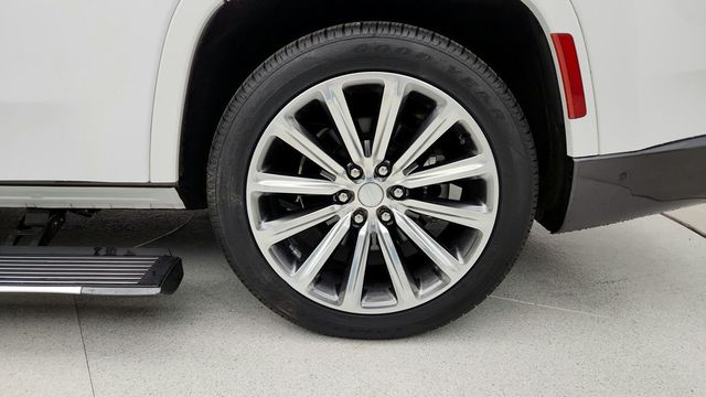 2022 Jeep Grand Wagoneer Series I 4x4 w/ 22'' Wheels, Front Passenger Interactive Display - 22941634 - 8