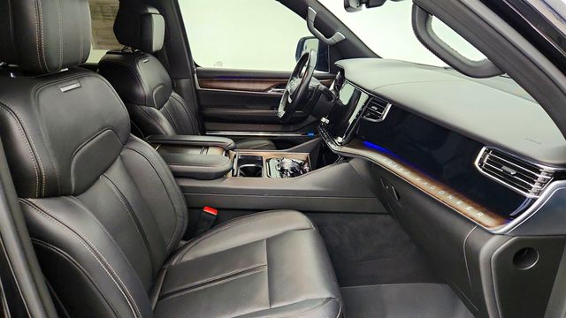 2022 Jeep Grand Wagoneer Series I 4x4 w/ Fr Passenger Interactive Display, Flexible Seats - 22961312 - 23