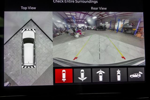 2022 Jeep Grand Wagoneer Series II - 22961503 - 29