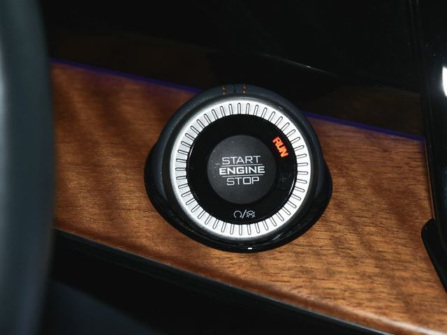 2022 Jeep Grand Wagoneer Series II - 23035225 - 31