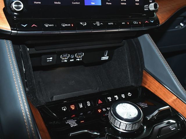 2022 Jeep Grand Wagoneer Series II - 23035225 - 32