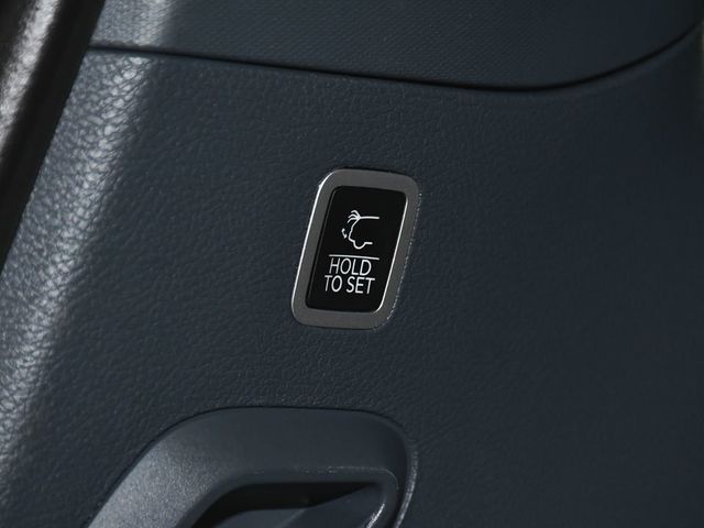 2022 Jeep Grand Wagoneer Series II - 23035225 - 67