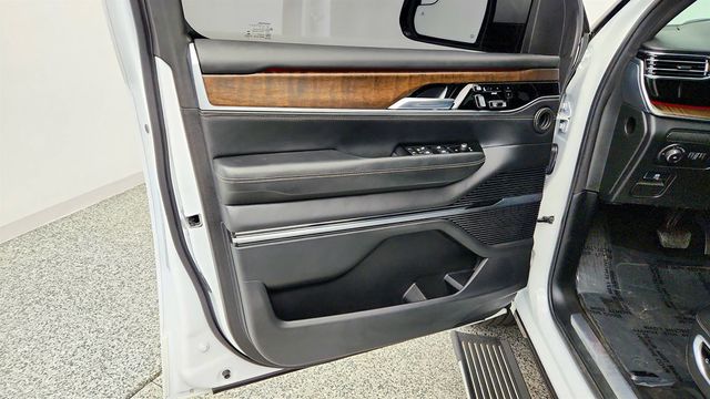 2022 Jeep Grand Wagoneer Series II 4x4 - 23034760 - 10