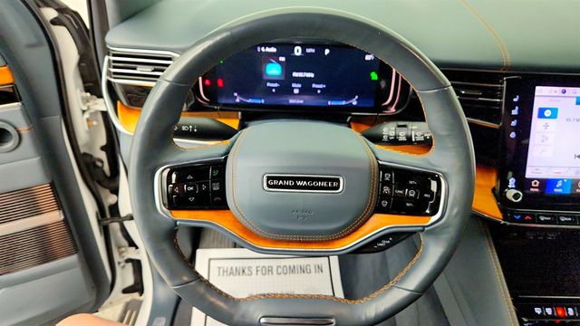 2022 Jeep Grand Wagoneer Series II 4x4 w/ Convenience Group & Passenger Display - 23042726 - 13