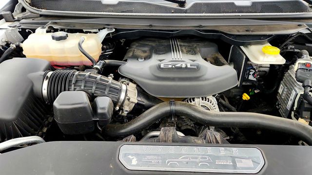 2022 Jeep Grand Wagoneer Series II 4x4 w/ Convenience Group & Passenger Display - 23042726 - 27
