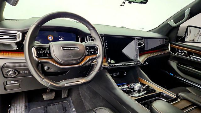 2022 Jeep Grand Wagoneer Series II 4x4 w/ Fr. Passenger Interactive Display & 22'' Wheels - 23034760 - 11
