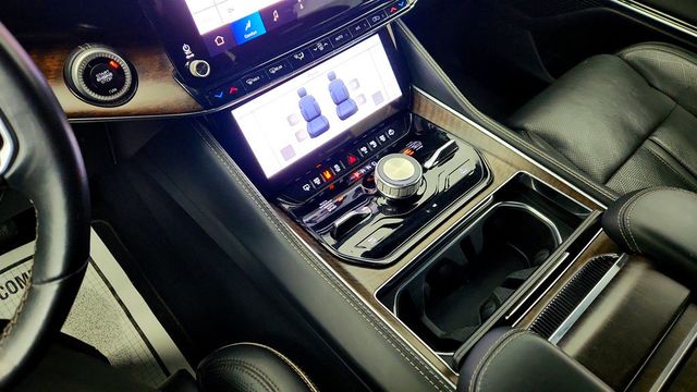 2022 Jeep Grand Wagoneer Series II 4x4 w/ Rear Seat Entertainment & 22'' Premium Wheels - 23000651 - 16