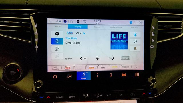 2022 Jeep Grand Wagoneer Series II 4x4 w/ Rear Seat Entertainment & 22'' Premium Wheels - 23000651 - 19