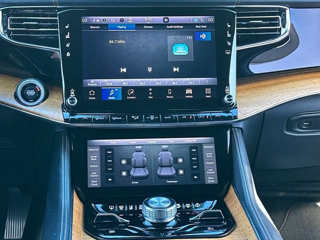 2022 Jeep Grand Wagoneer Series III 4x4 - 22950421 - 14