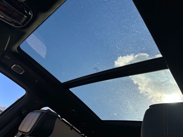 2022 Jeep Grand Wagoneer Series III 4x4 - 22950421 - 18