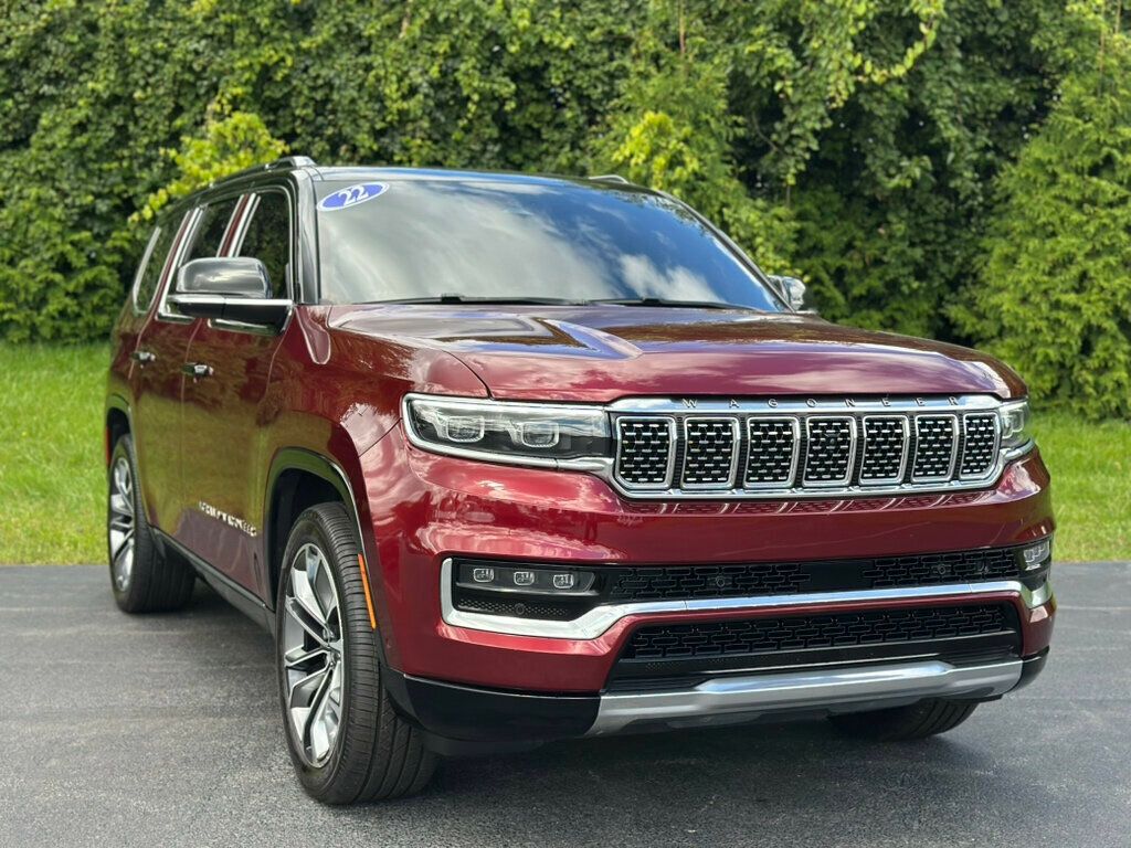 2022 Jeep Grand Wagoneer III photo 11